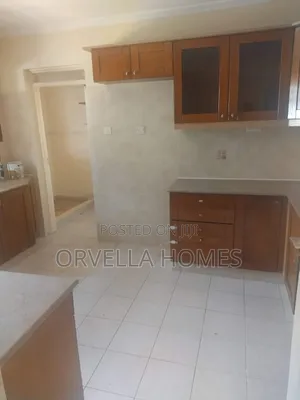 3bdrm Apartment in Kilimani, Hurlingham for rent