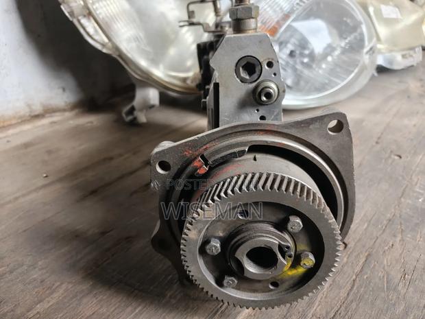 Isuzu 4.3 Injector Pump - thumbnail 2