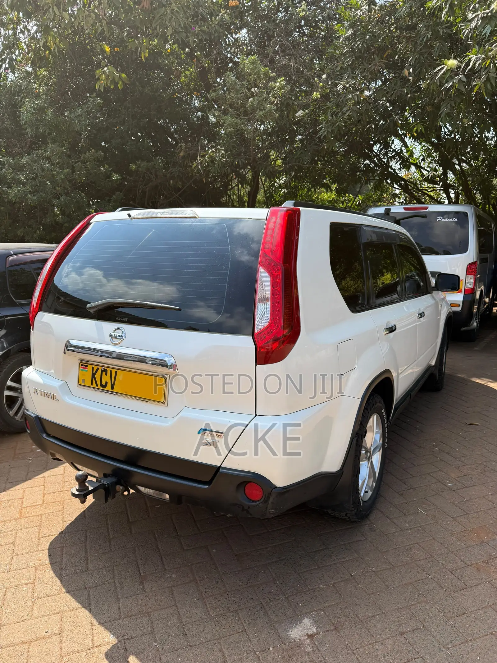 Nissan X-Trail 2012 White