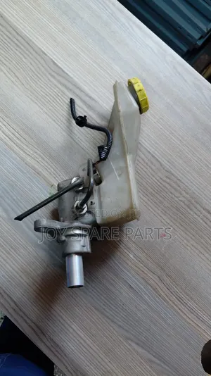 Nissan Xtrail T31 Master Cylinder