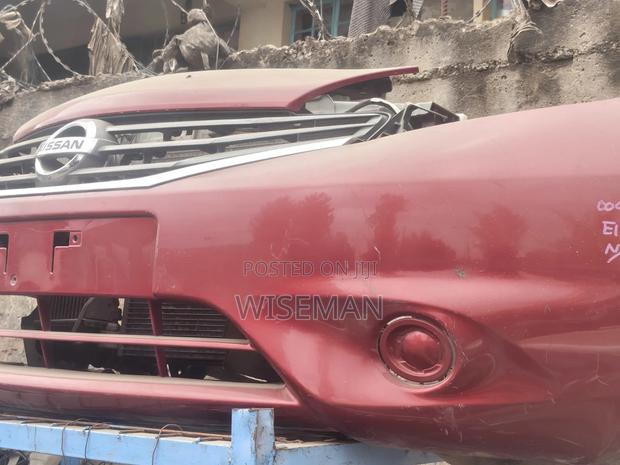 Nisan Note E12 Nosecut - main view