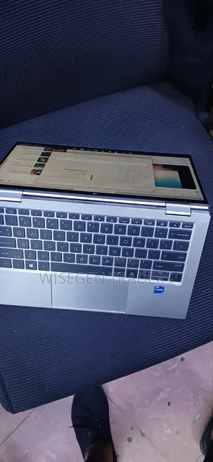 Laptop HP EliteBook x360 1030 G8 16GB Intel Core i5 SSD 512GB