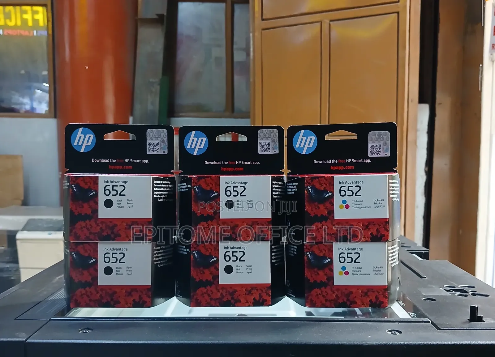 Standard-Capacity HP 652 Cartridges