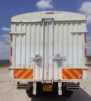 Mitsubishi Canter Fh215 Local 2018
