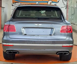 Bentley Bentayga 2018 Gray