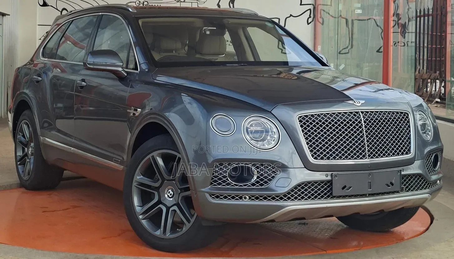Bentley Bentayga 2018 Gray