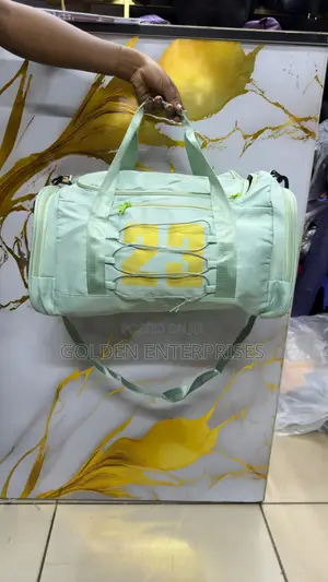 Green Sport 23 Duffle Gym Bag