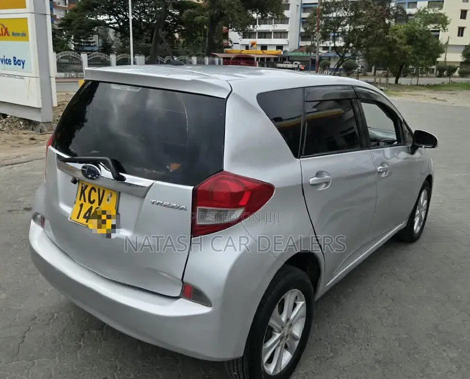 Subaru Trezia 2012 Silver