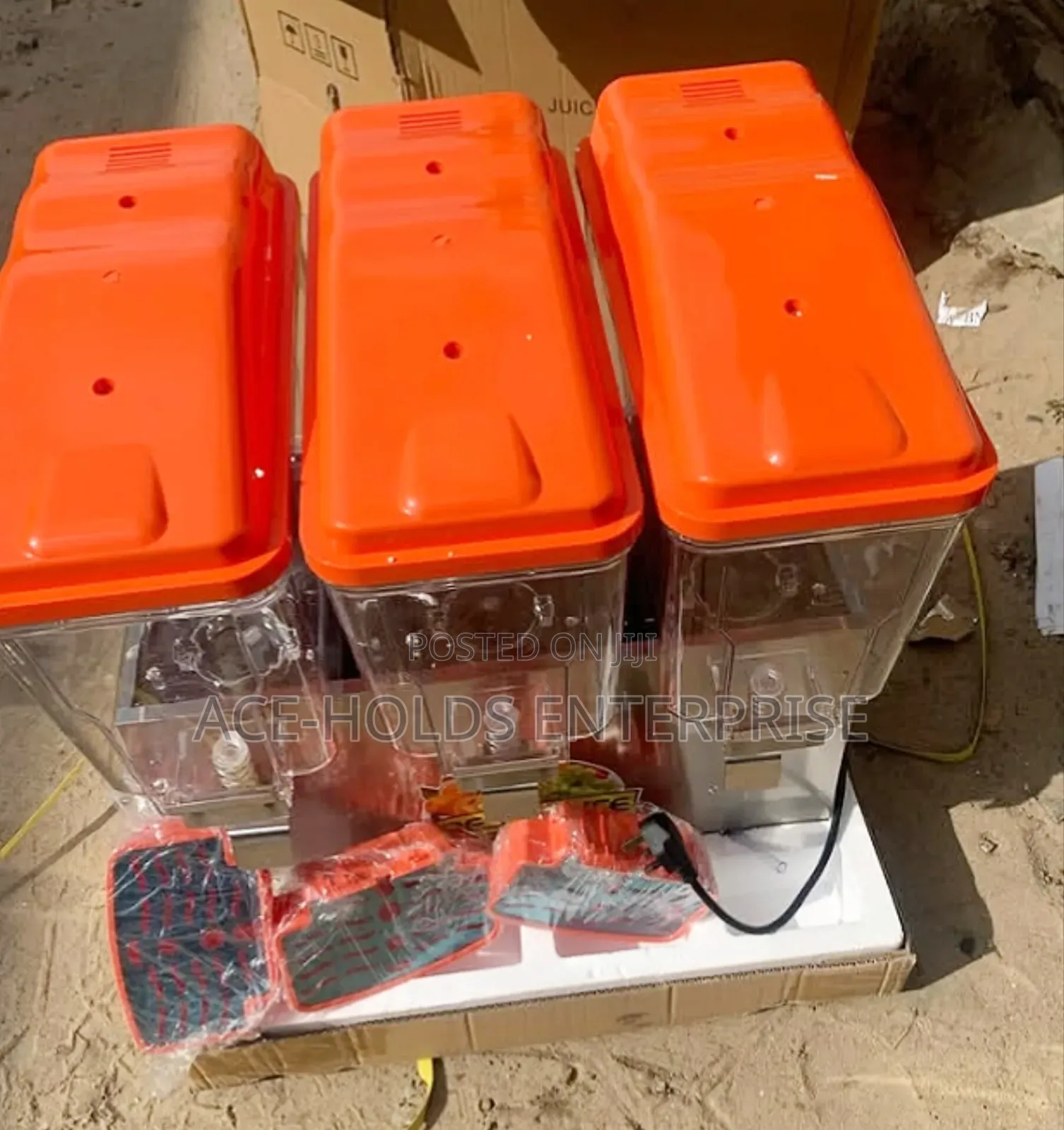 16 Litres Each Tank - 3 Slots Commercial Juicer Dispenser