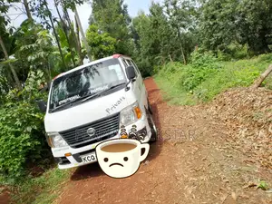Nissan Caravan (Urvan) 2011 White