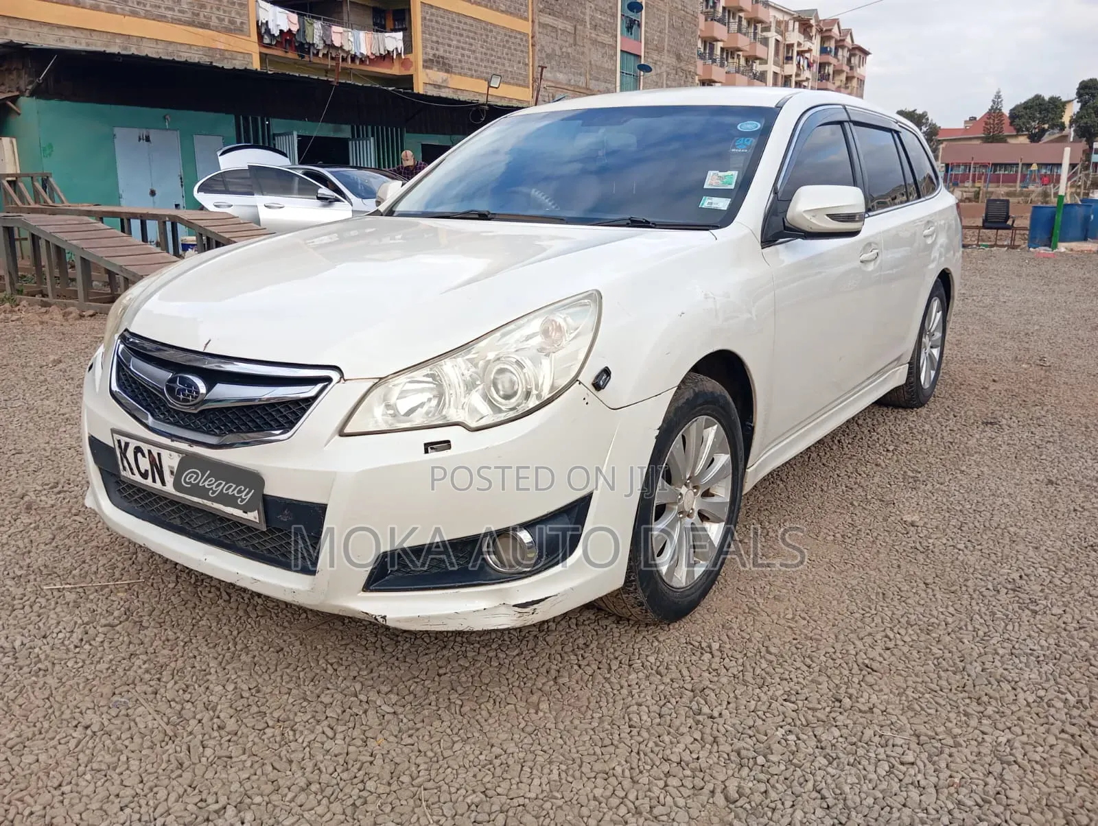 Subaru Legacy 2010 White