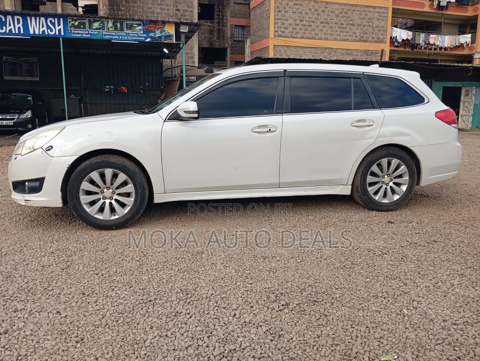Subaru Legacy 2010 White