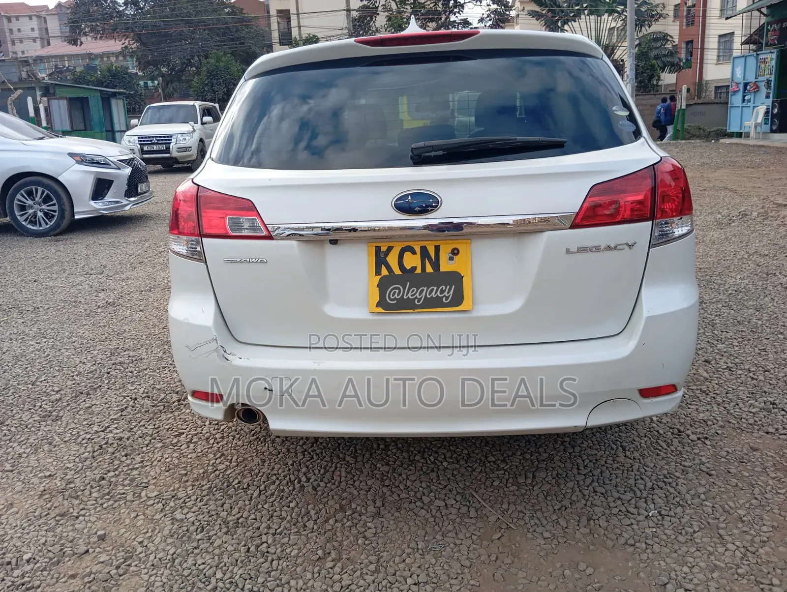 Subaru Legacy 2010 White