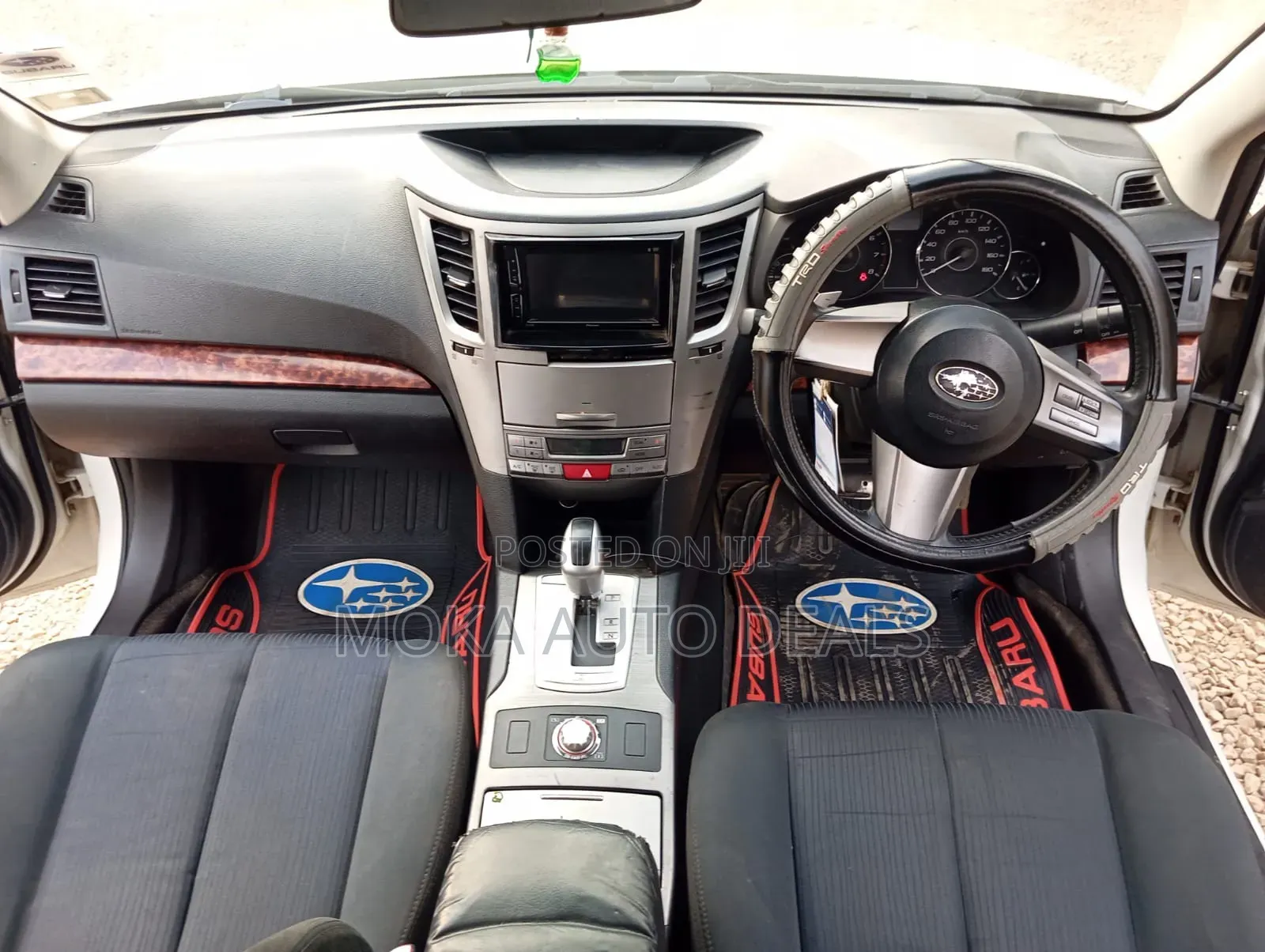Subaru Legacy 2010 White