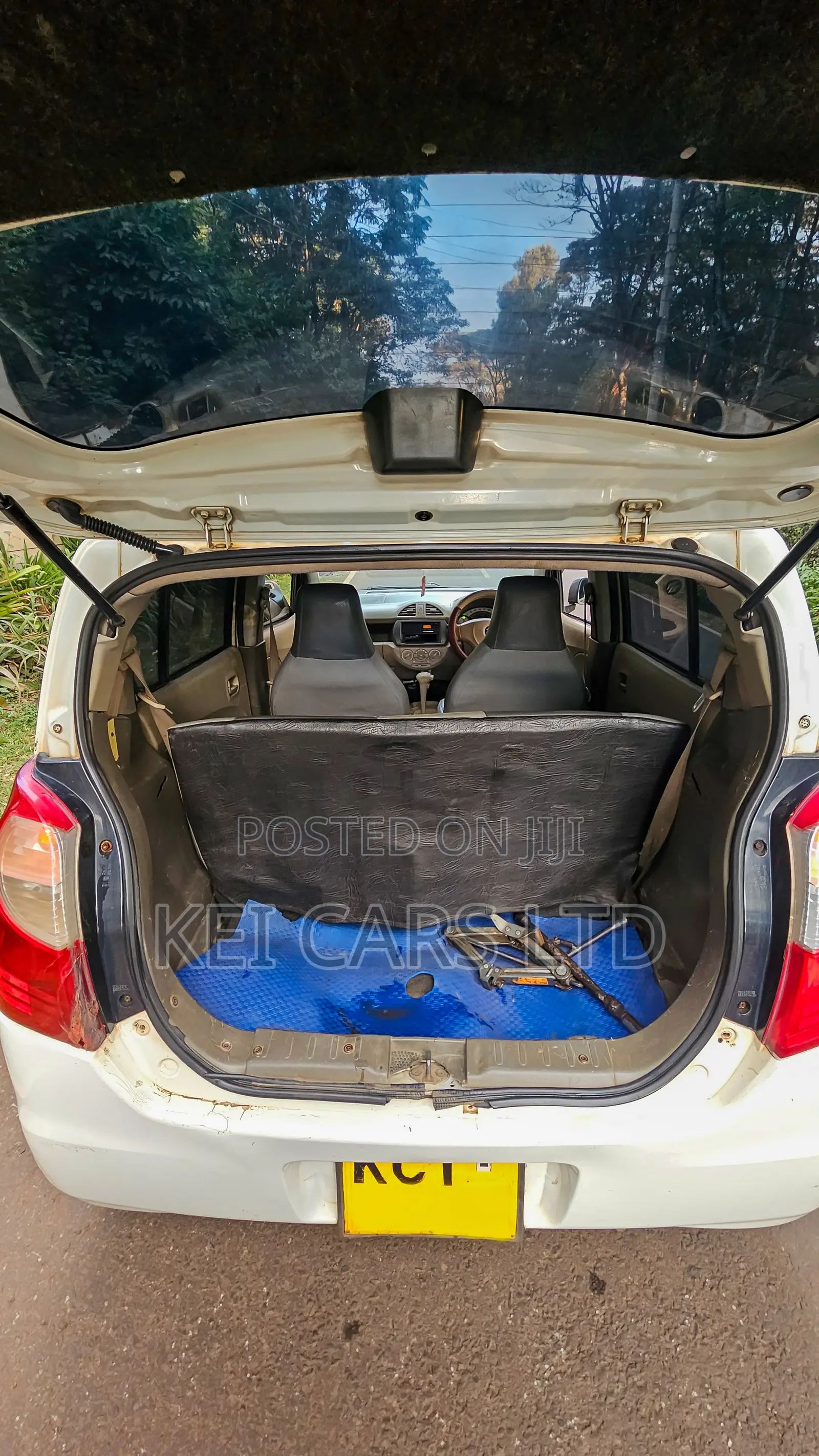 Suzuki Alto 1.0 2012 White