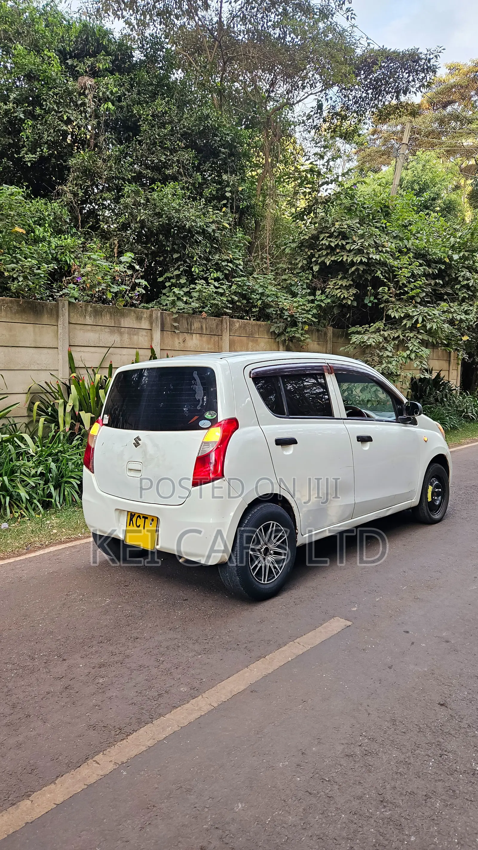 Suzuki Alto 1.0 2012 White