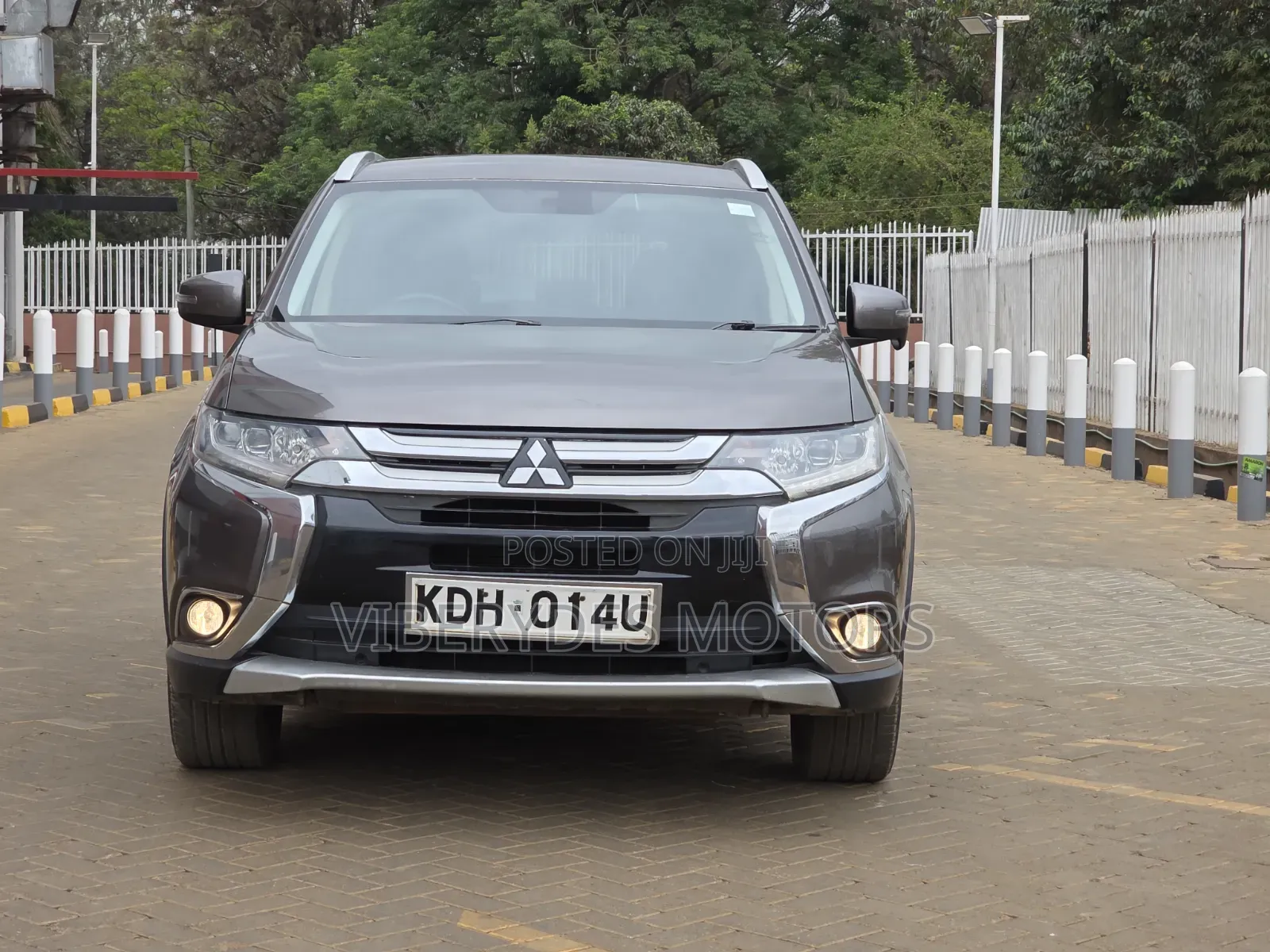 Mitsubishi Outlander 2014 Gray