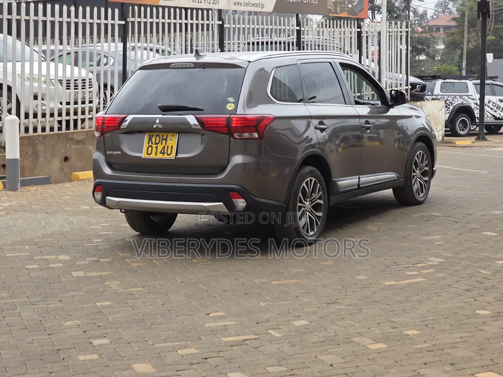Mitsubishi Outlander 2014 Gray