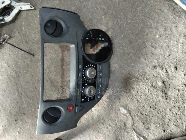 AC Control Toyota Sienta 2010 Model - thumbnail 2