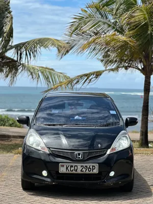 Honda Fit Automatic 2011 Black