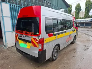 Nissan Caravan (Urvan) 2018 Silver