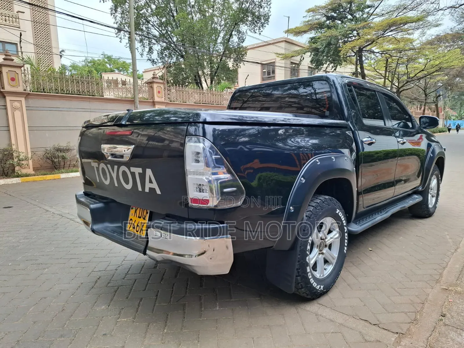 Toyota Hilux Revo Double Cab Deisel 2.4 RWD 2018 Black