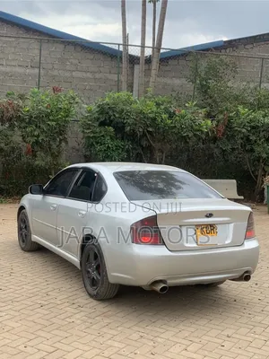 Subaru Legacy 2004 Silver
