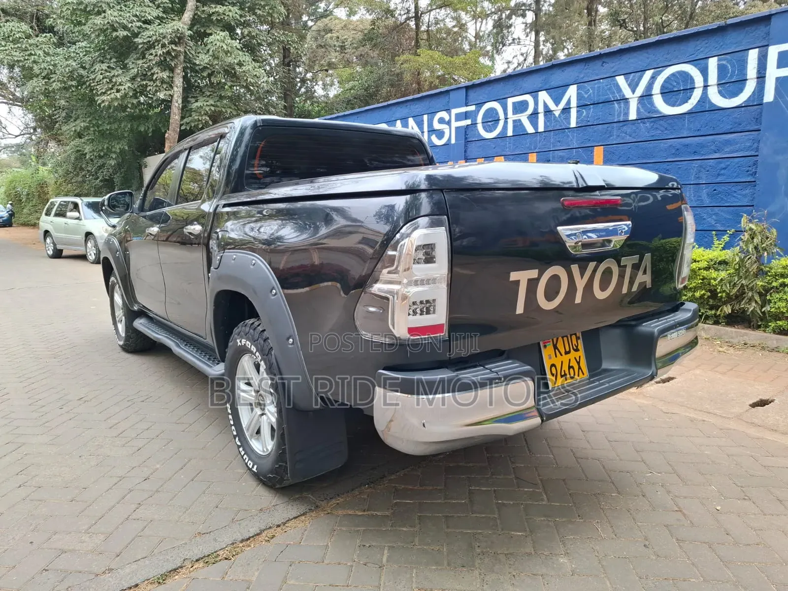 Toyota Hilux Revo Double Cab Deisel 2.4 RWD 2018 Black
