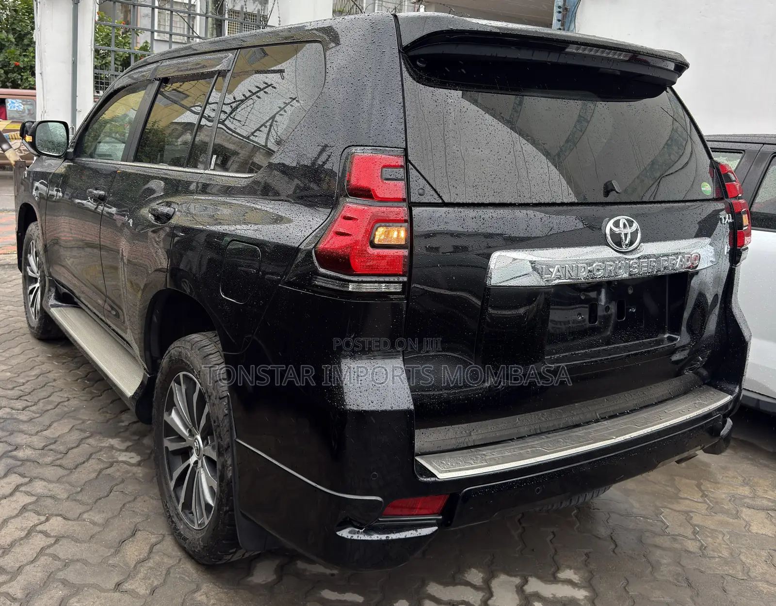 Toyota Land Cruiser Prado 2.8 2019 Black