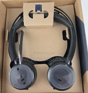 Poly Voyager Focus 2 Bluetooth/ Wired Headset