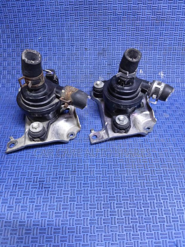 Inverter Water Pump Toyota Prius Hybrid