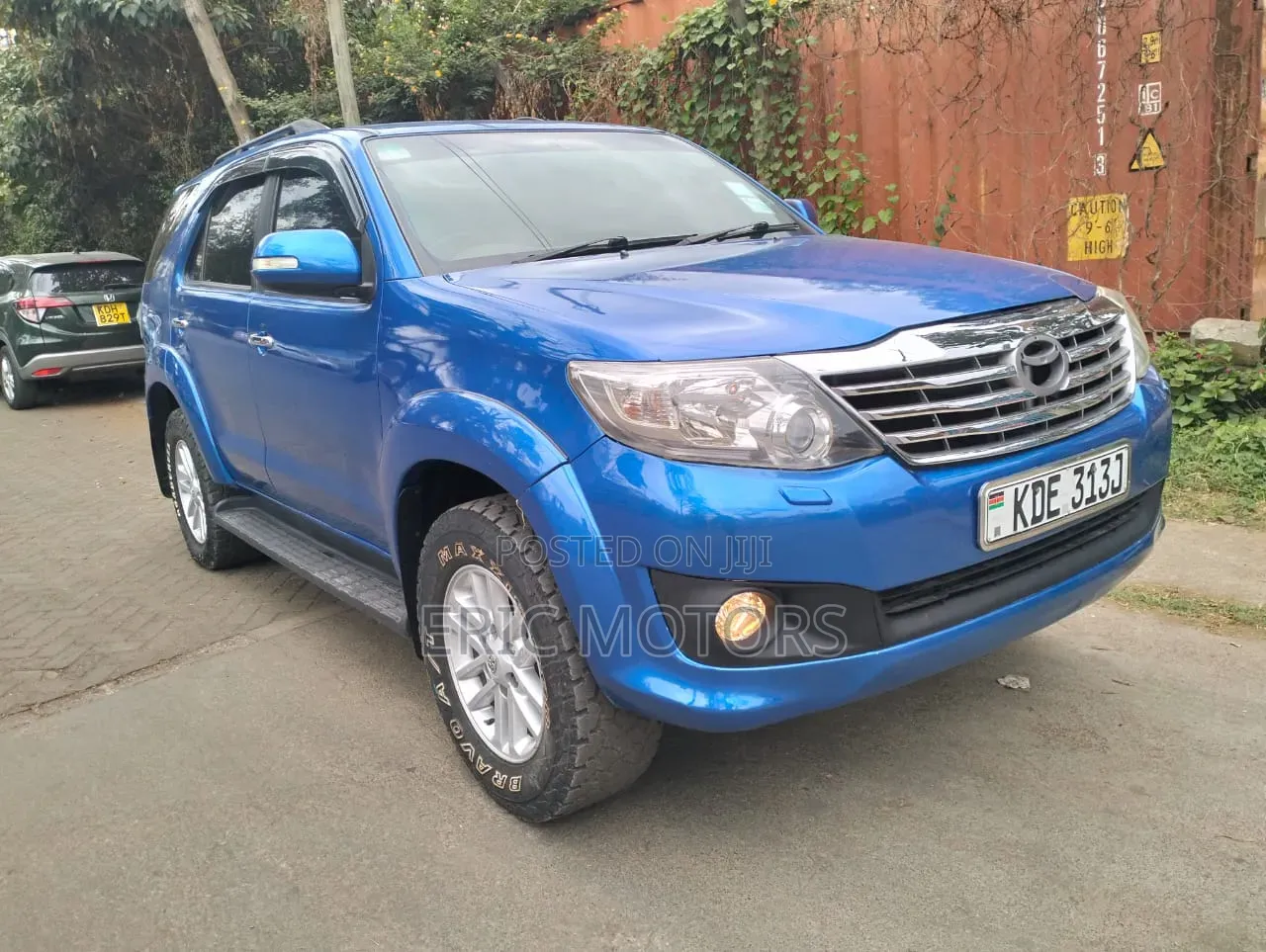 Toyota Fortuner 2015 Blue
