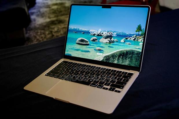 Laptop Apple MacBook Air 16GB Apple M5 SSD 512GB - thumbnail 4