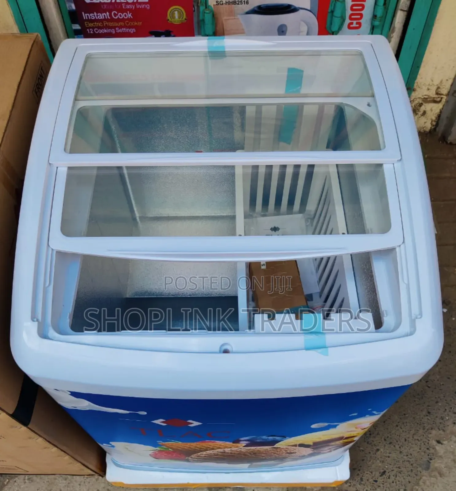 TLAC 156 Litres Display Showcase Chest Freezer With Sliding Glass