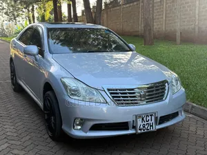 Toyota Crown 2011 Gray