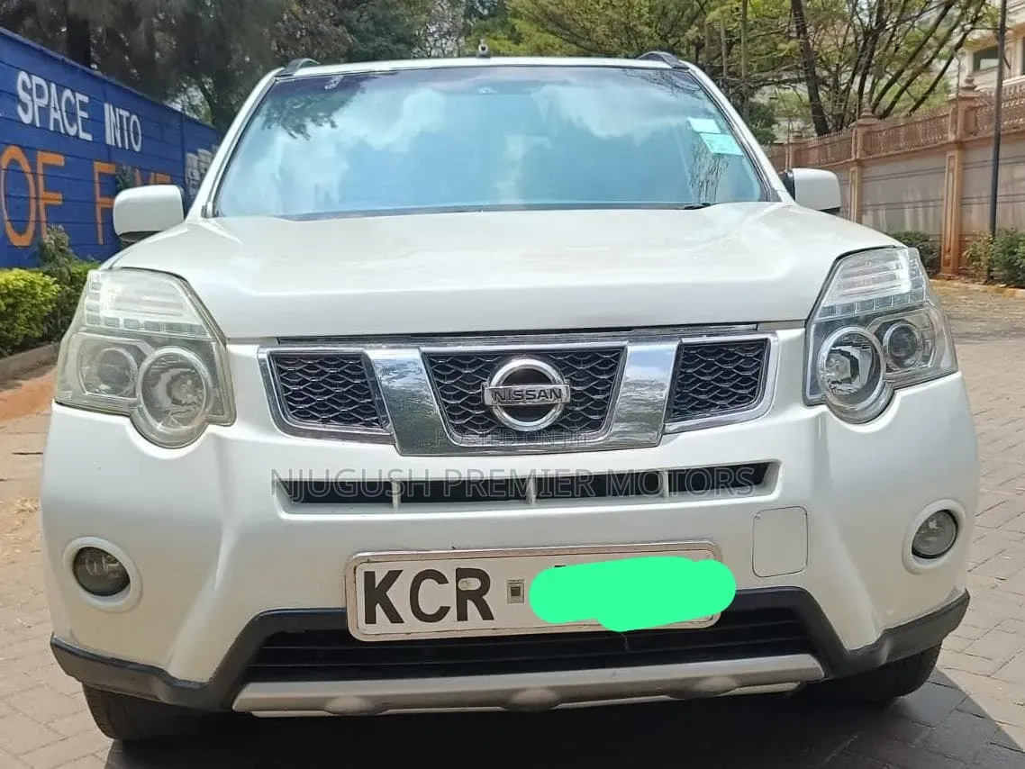 Nissan X-Trail 2011 White