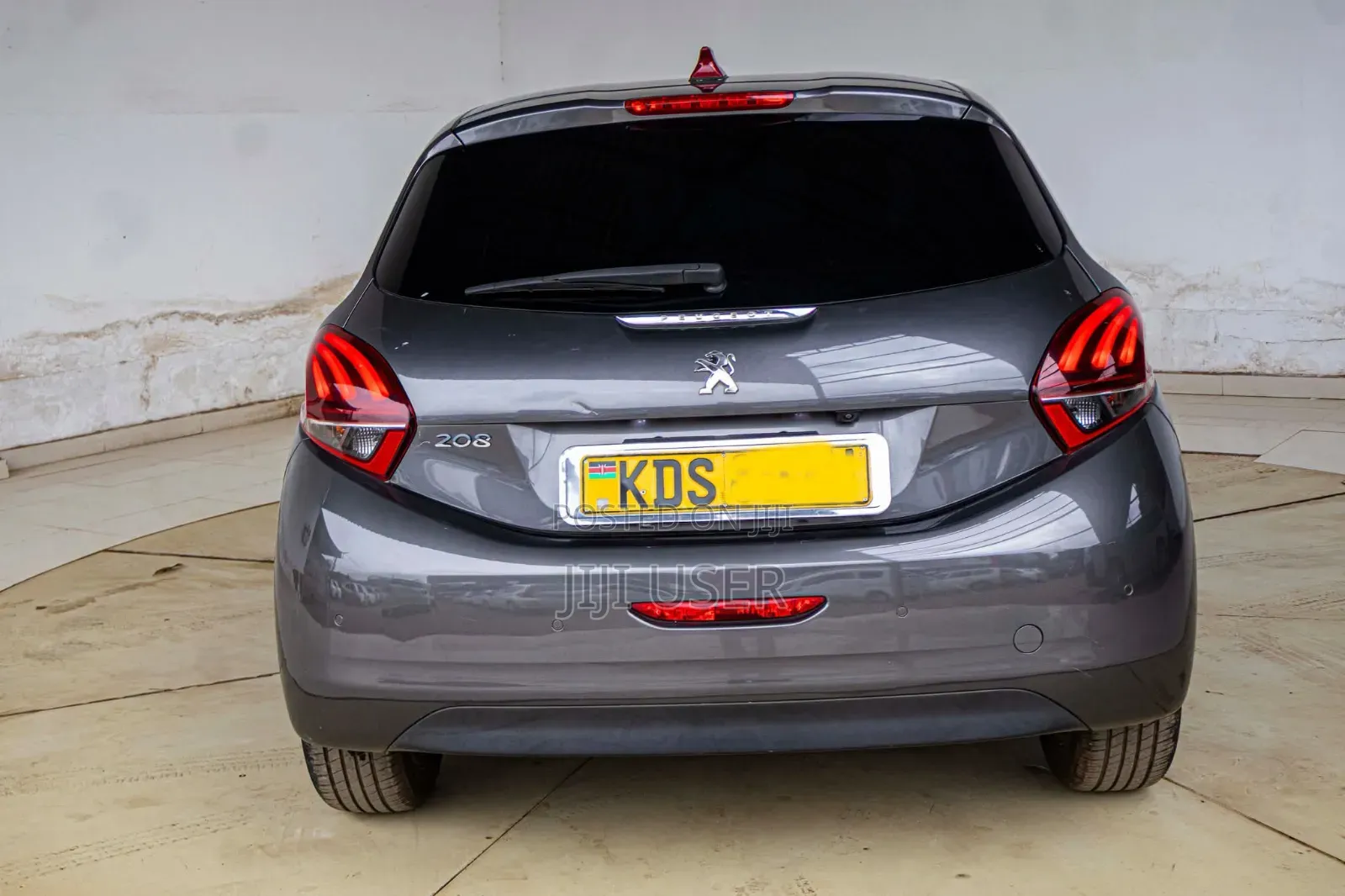 Peugeot 208 2018 Gray