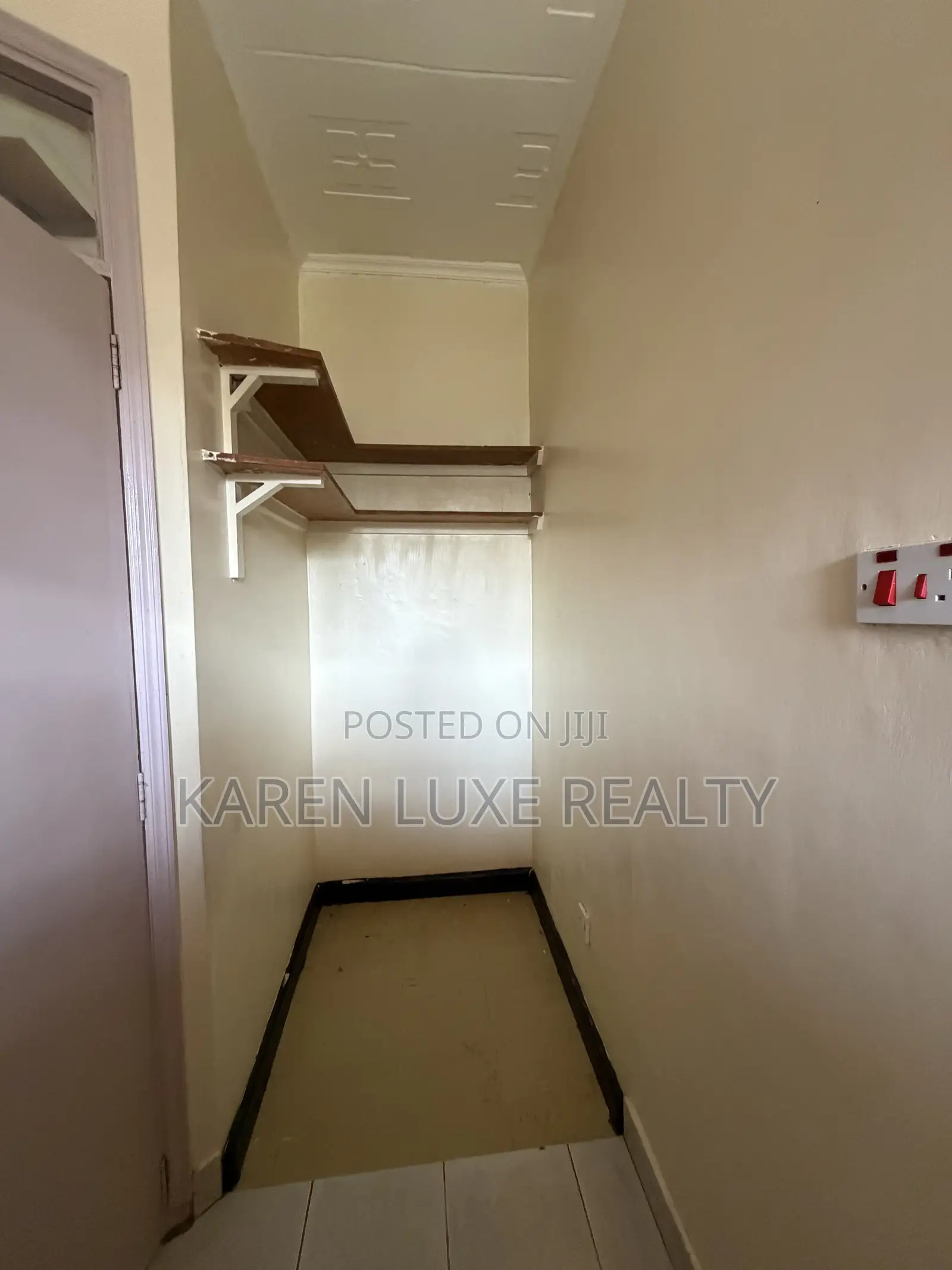 1bdrm Bungalow in Karen for rent