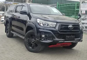 Toyota Hilux 2022 Black
