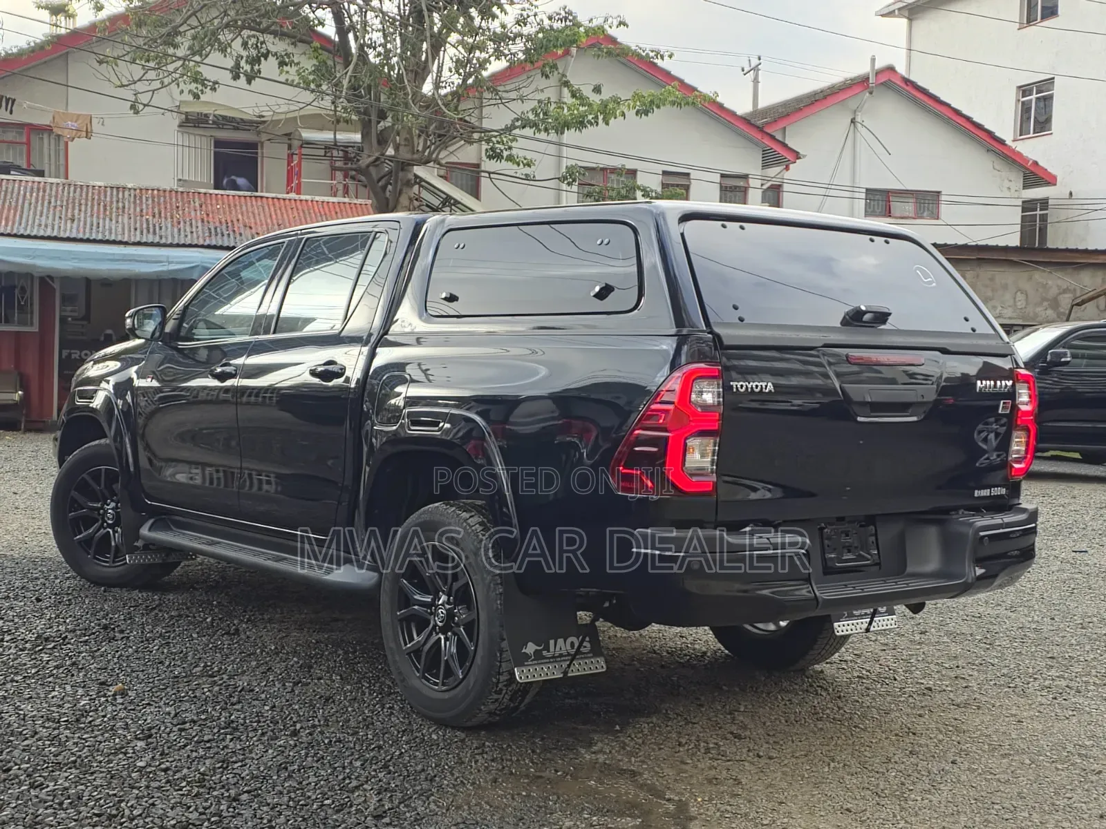 Toyota Hilux 2022 Black
