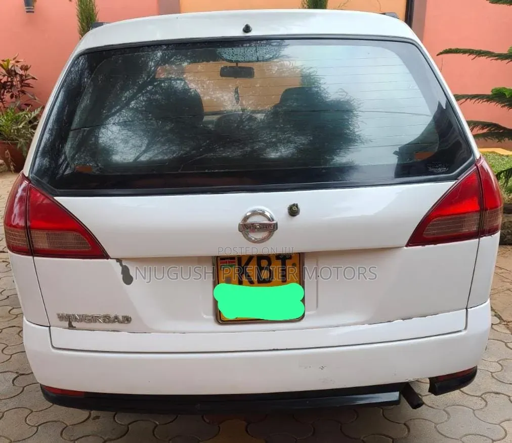 Nissan Wingroad 2005 White