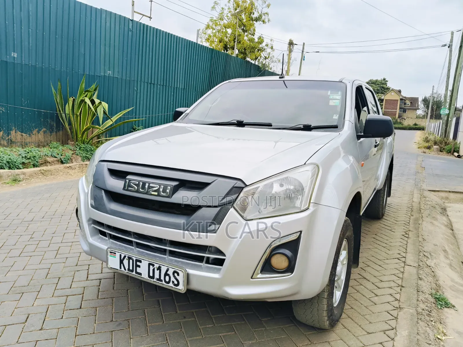 Isuzu D-MAX 2021 Silver