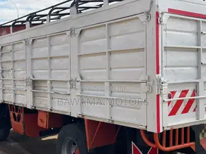 Isuzu FSR KCR 2018 White