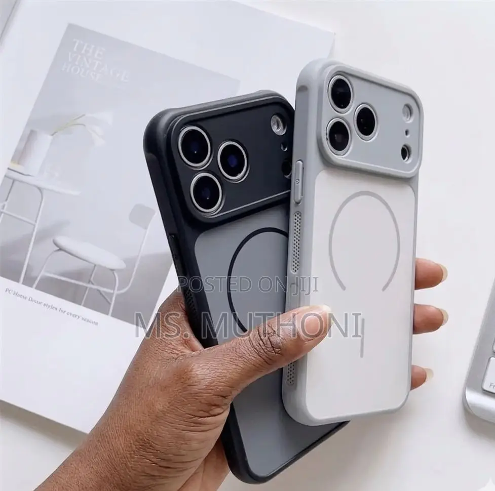 Dual-Color Hybrid Armor MagSafe Case