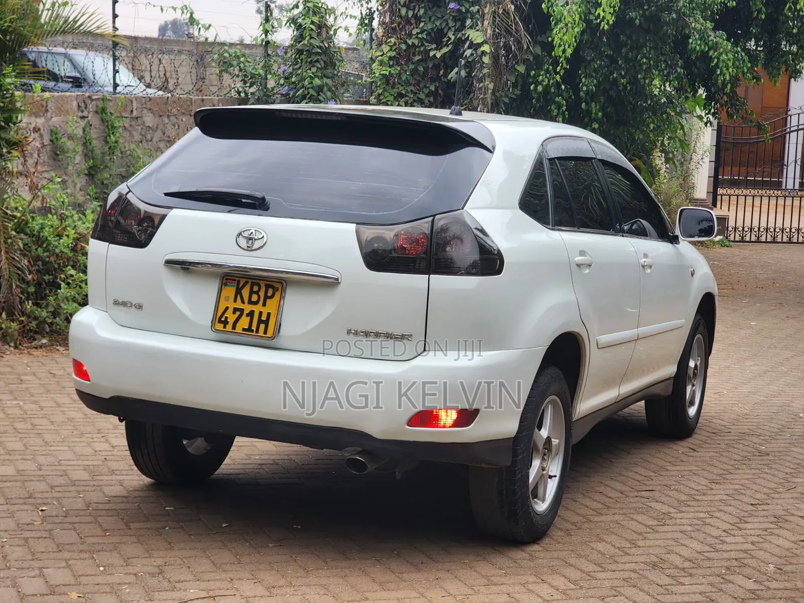 Toyota Harrier 2.4 2005 White