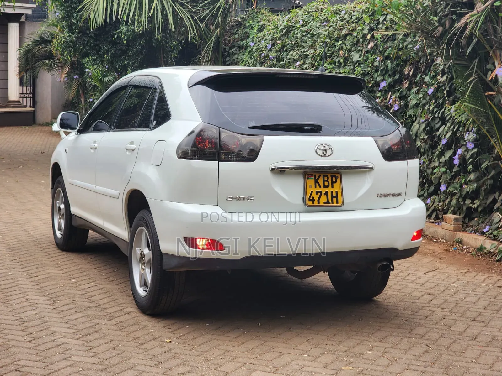 Toyota Harrier 2.4 2005 White