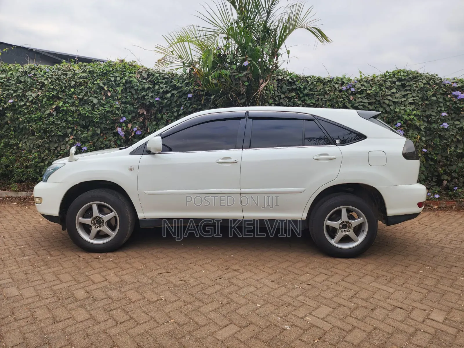 Toyota Harrier 2.4 2005 White