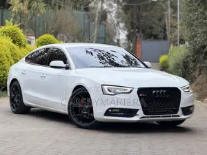 Audi A5 2dr Coupe AWD 2016 White