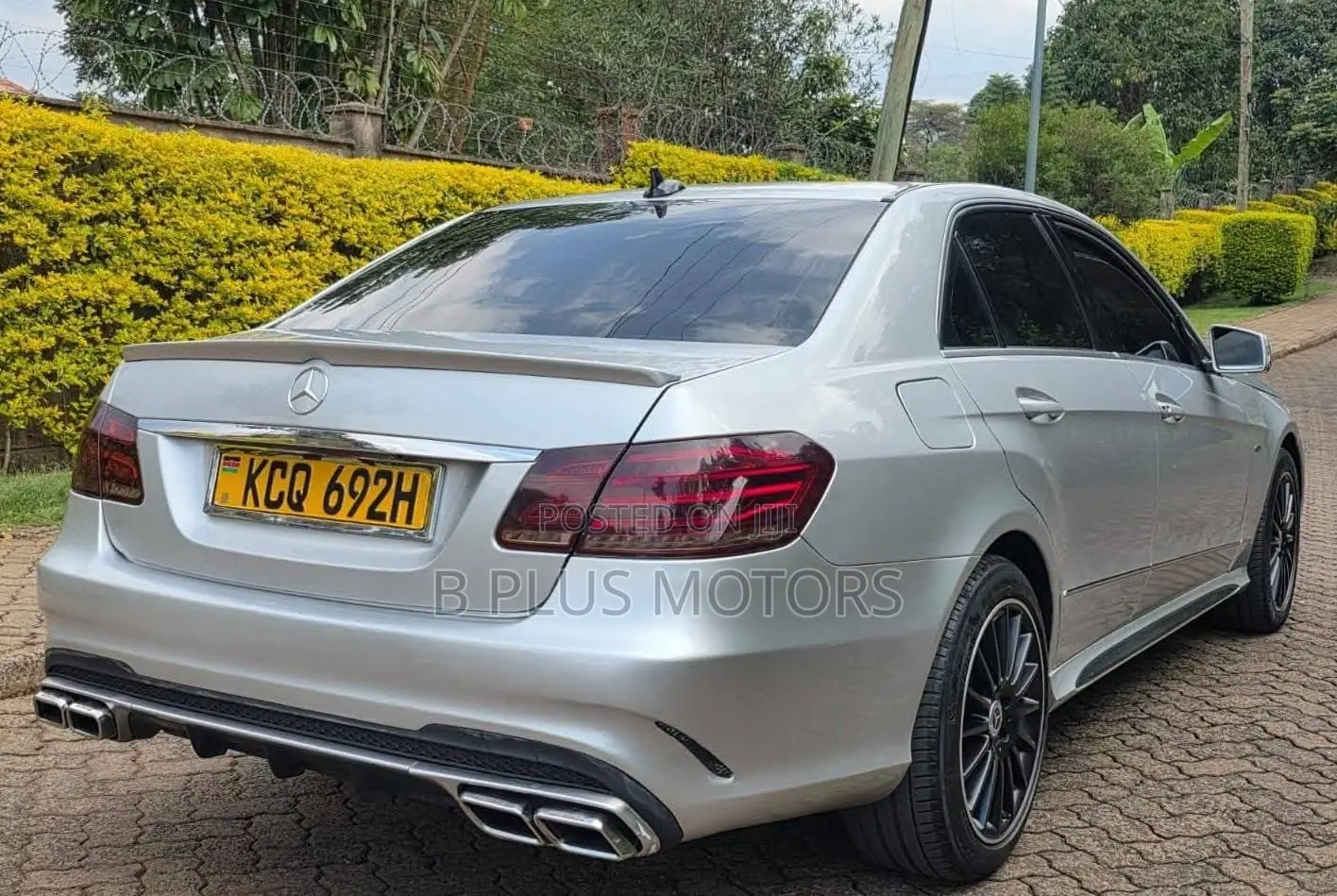 Mercedes-Benz E250 2010 Silver