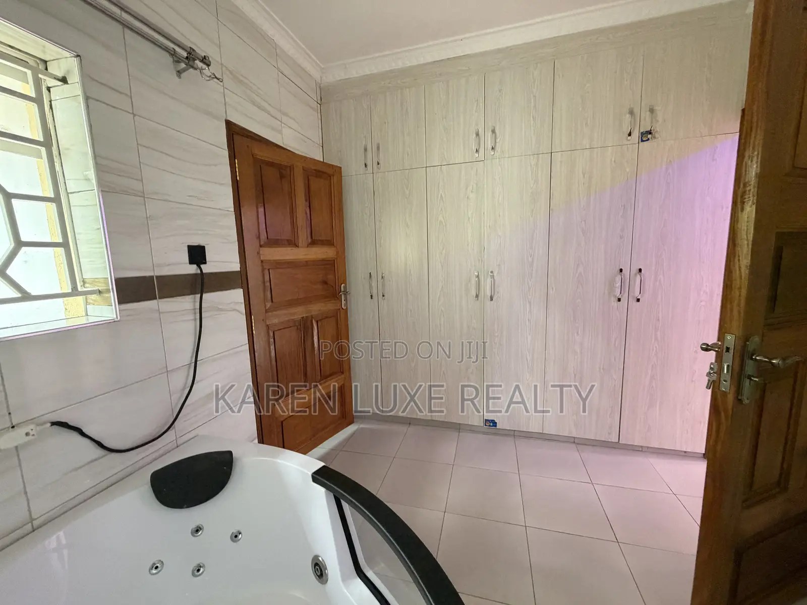 4bdrm Mansion in Karen for rent